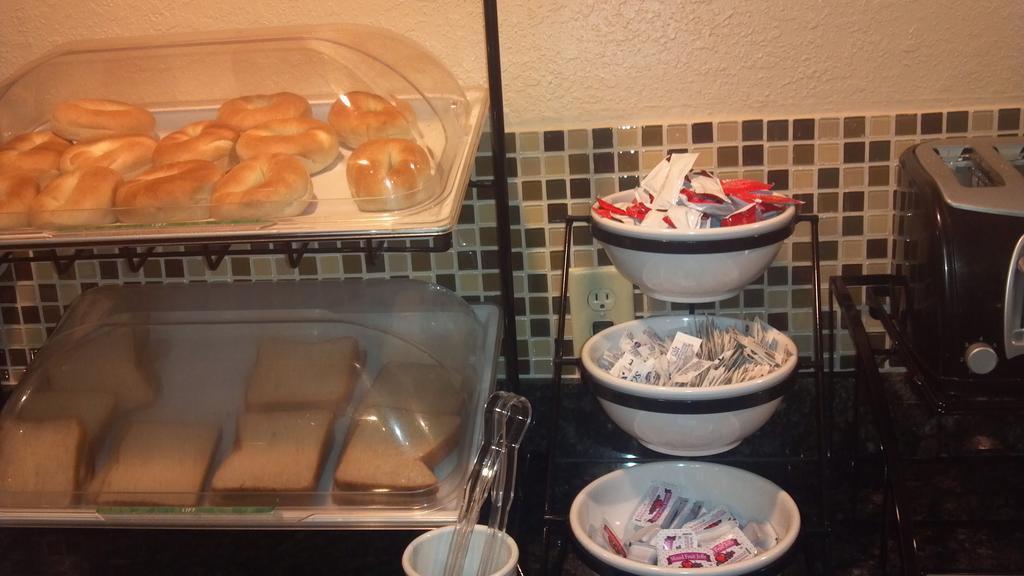 Comfort Inn & Suites Panama City North Dış mekan fotoğraf